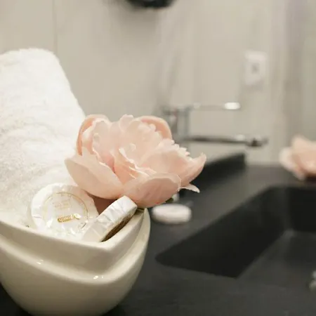 La Dukesca Chic * Neapol