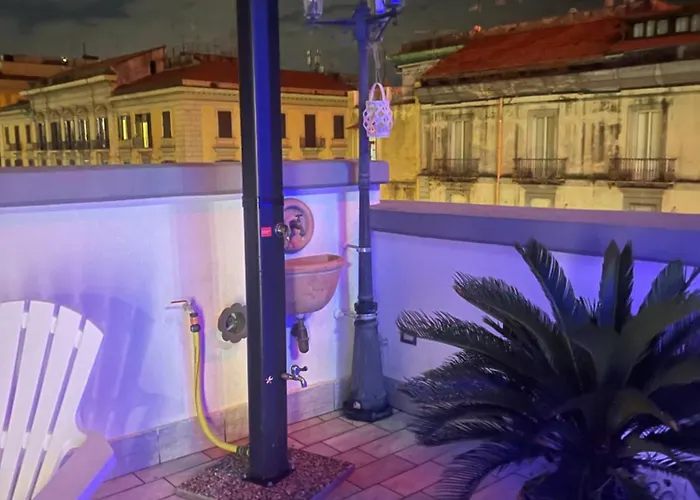 La Dukesca Chic * Neapol