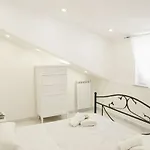 La Dukesca Chic Apartment Naples